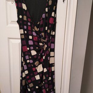 Laura Petite size 2 mini sleeveless dress.